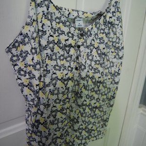 Old Navy NWT floral tank